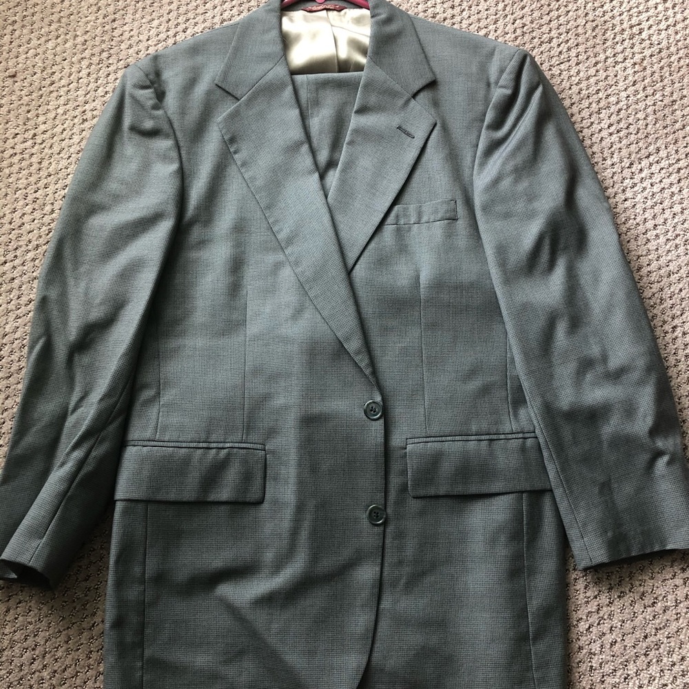 Country Britches gray mini check suit. Sz 40R